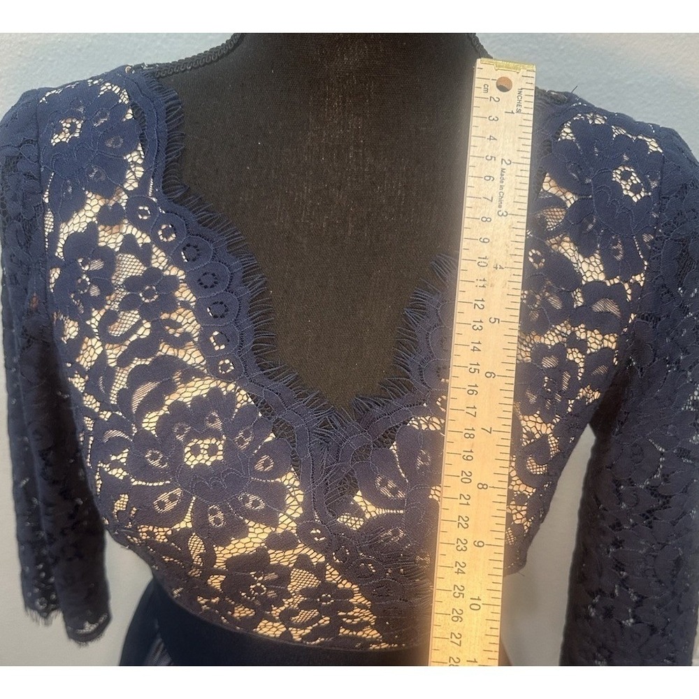 Eliza J Dress Women's Size 2 Navy Blue Lace Faille Fit and Flare Lining Pockets - Picture 6 of 13